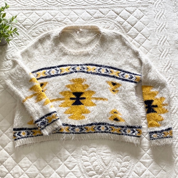 {Under Skies} Cropped Aztec Eyelash Sweater | sz M - Picture 1 of 7
